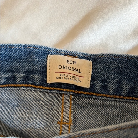 Levi’s 501® ORIGINAL SELVEDGE WOMEN'S JEANS size 28 x26L - Picture 6 of 10